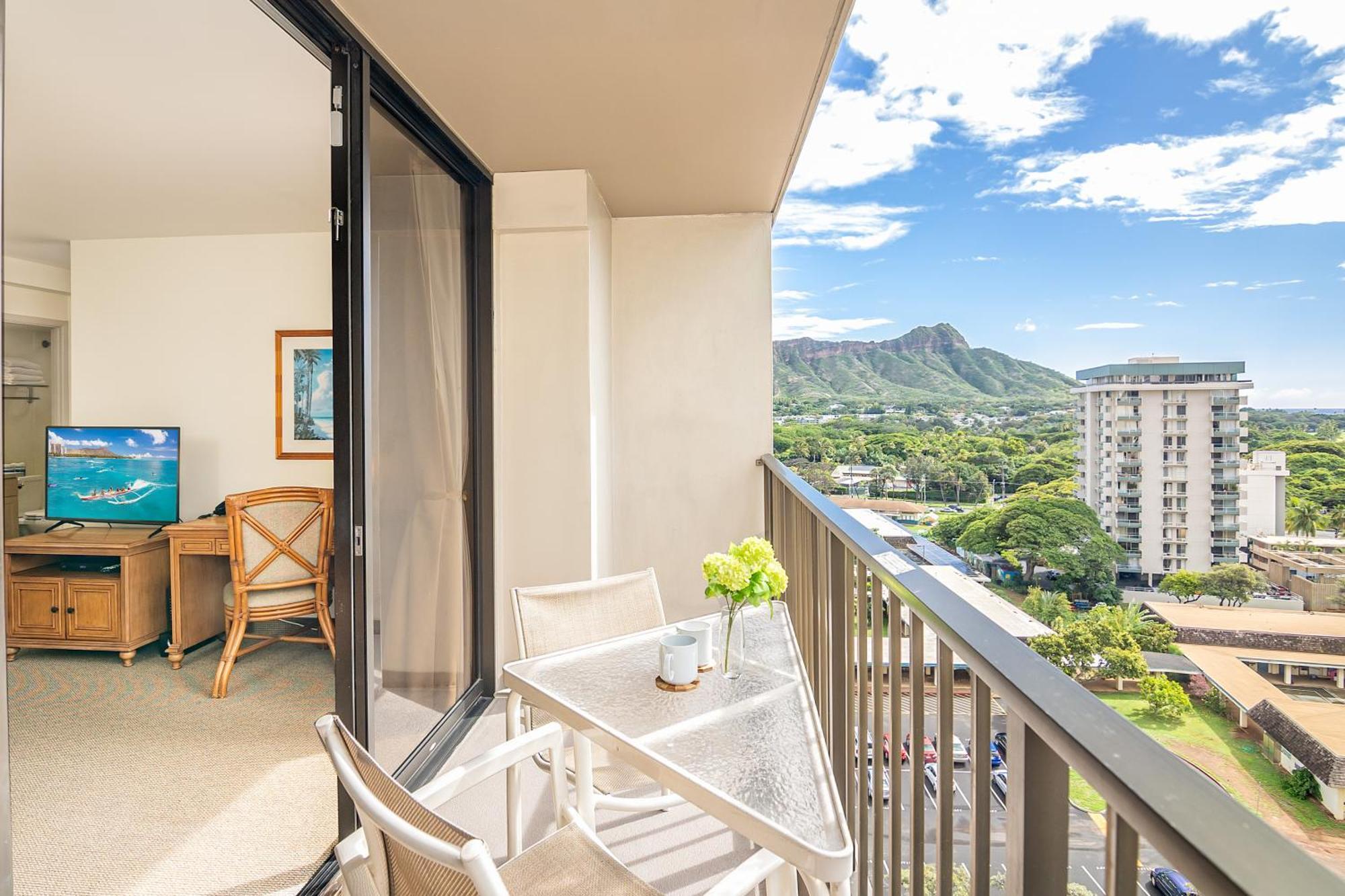 Appartamento Cozy & Diamond Head View At Waikiki With Parking Honolulu Esterno foto